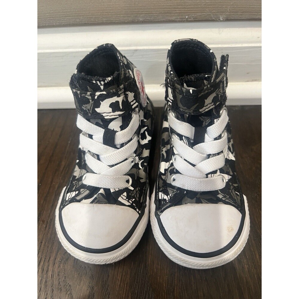 Size 5 Converse All Star Taylor Infant High Top Sneakers Shoes Sharks Black - Picture 4 of 7